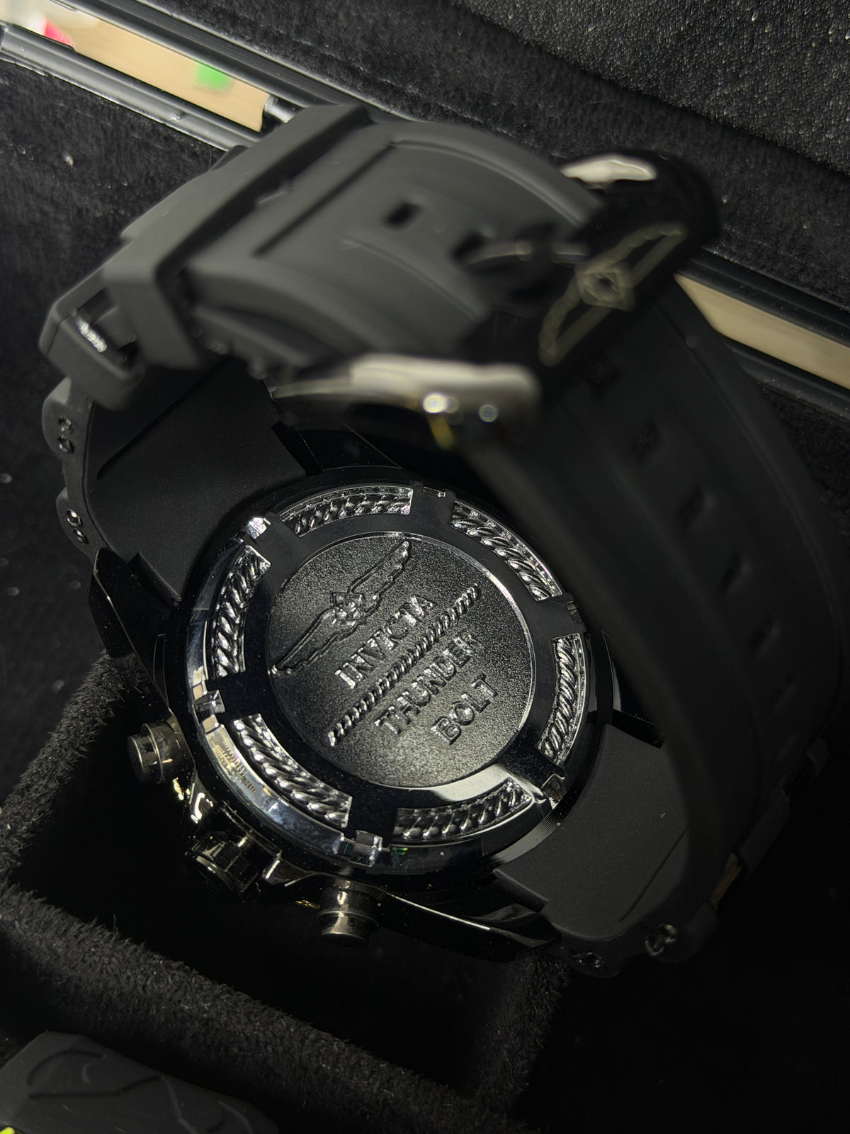 Invct Hombre Negro SRL67