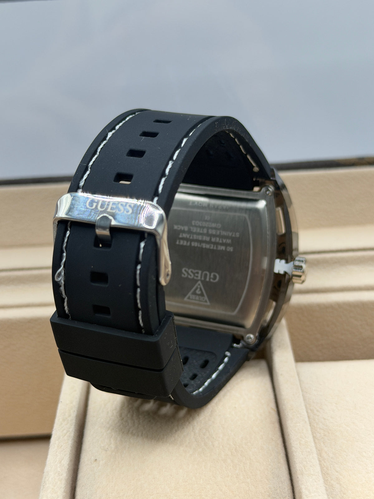 Guss Hombre Dragon Negro Todo SR47