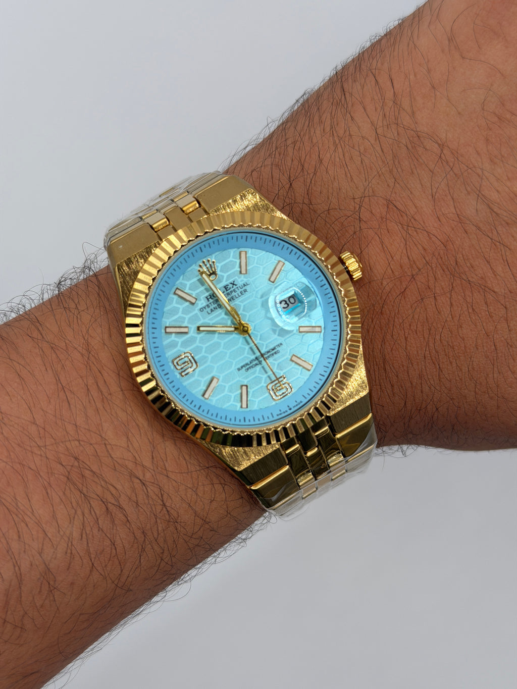 Rlx Land Dweller Dorado Tablero Fondo Azul