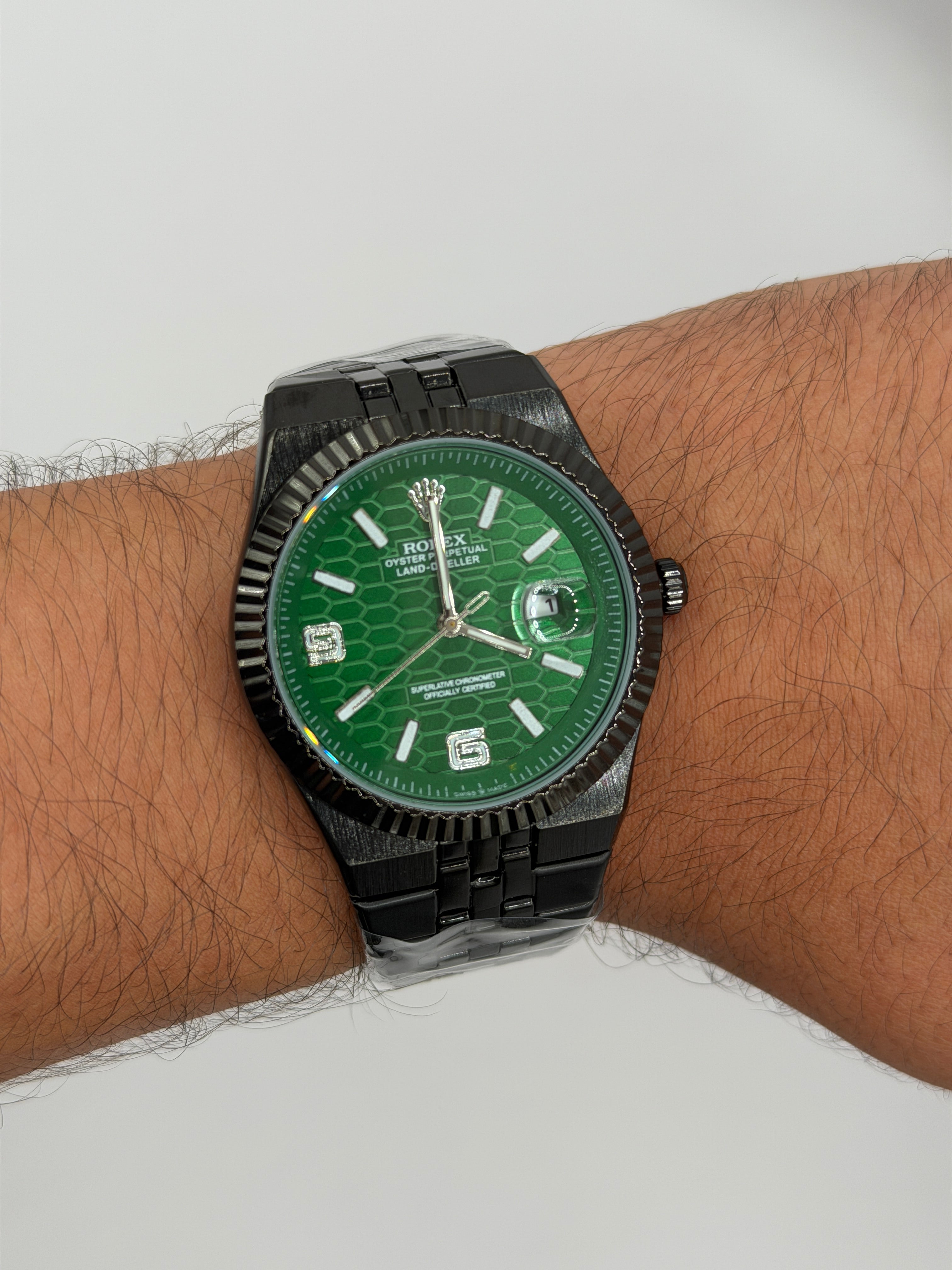 Rlx Land Dweller Negro Tablero Fondo Verde