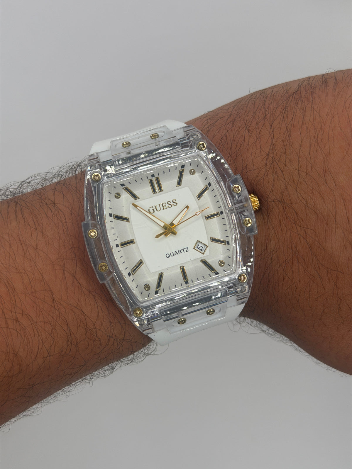 Guss Hombre Blanco Tablero Dorado