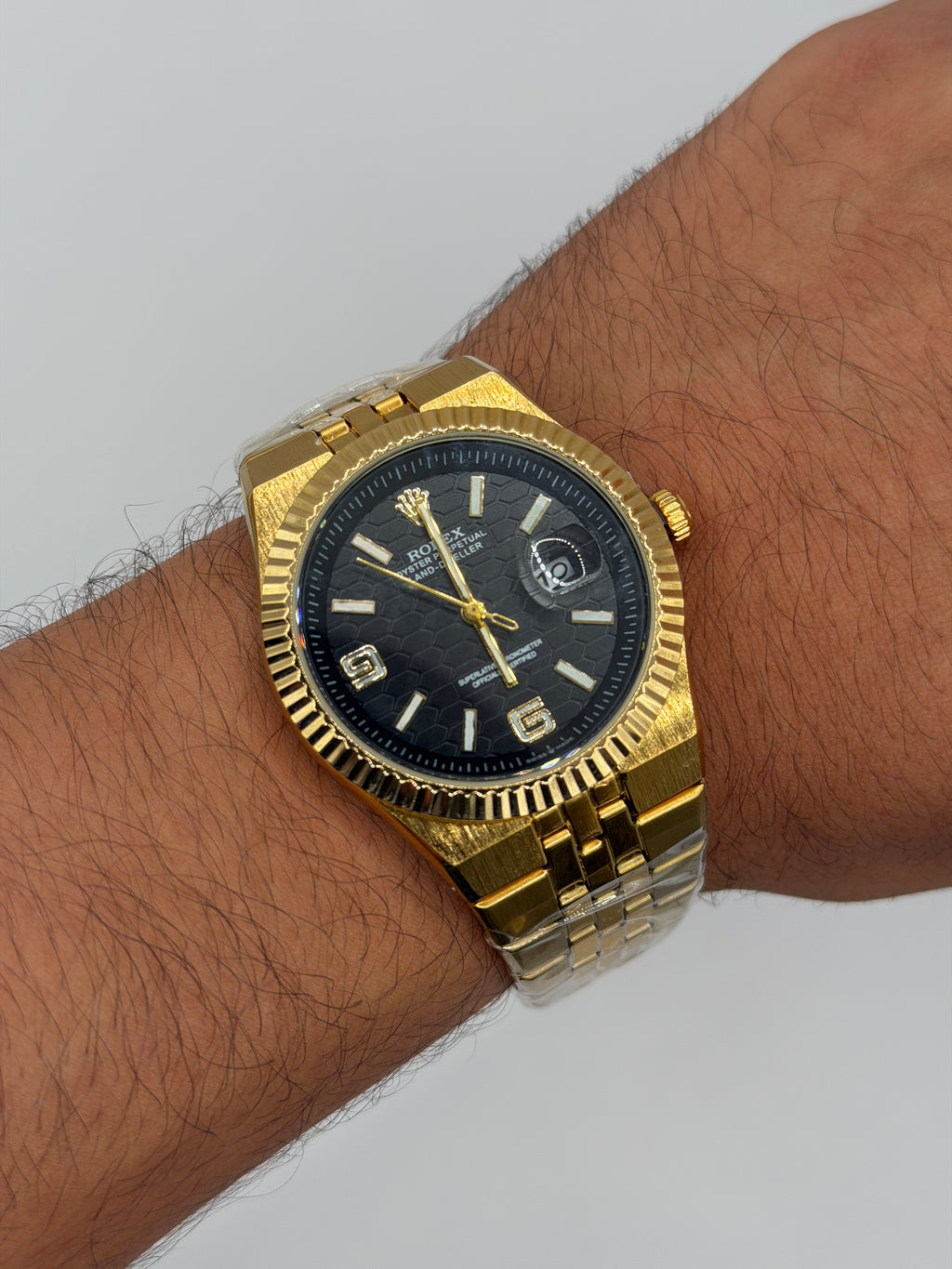 Rlx Land Dweller Dorado Tablero Fondo Negro